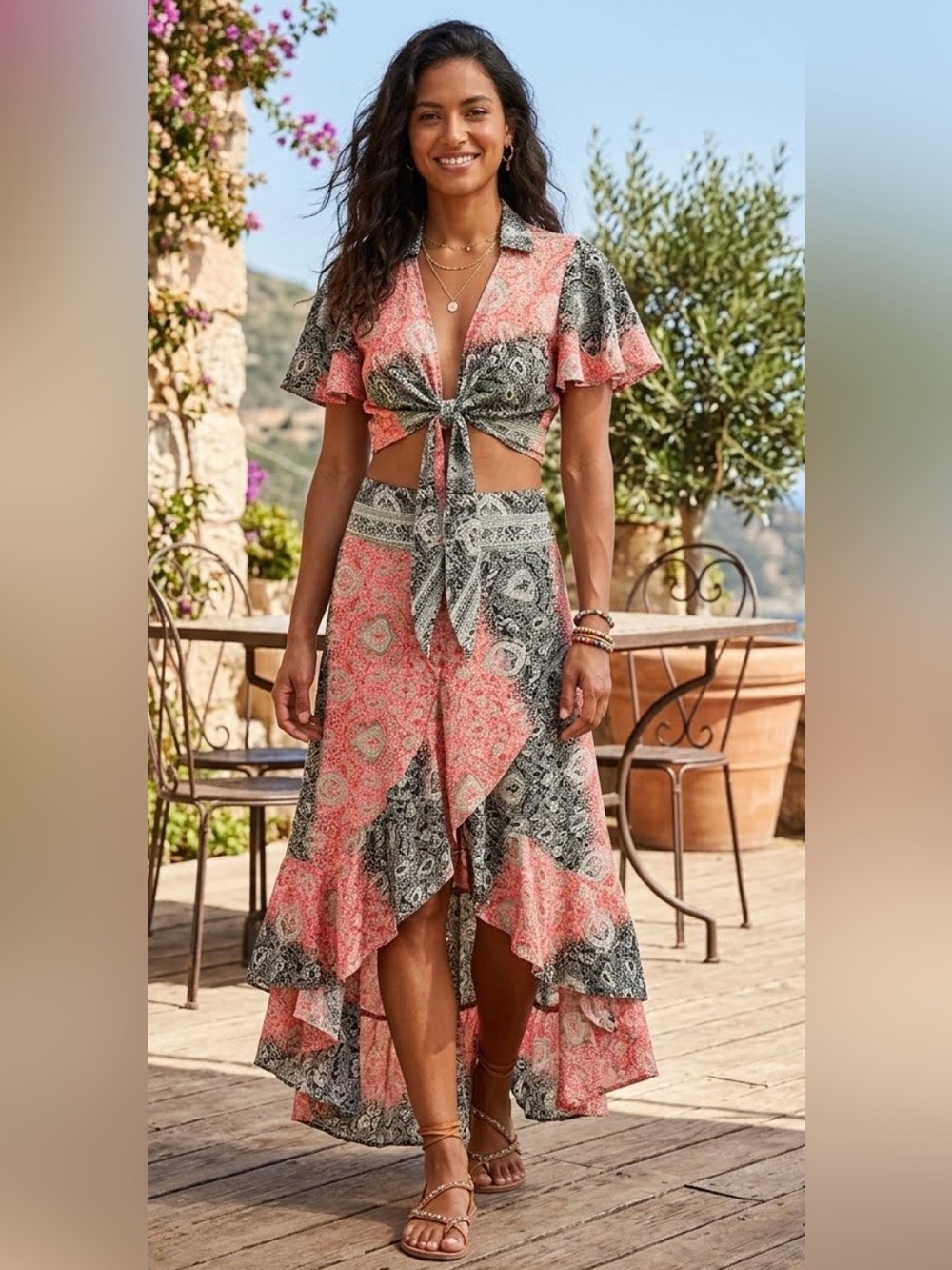 Indie Boutique Two-Piece Set in Paisley-Patchwork in Black & Coral Size M-L